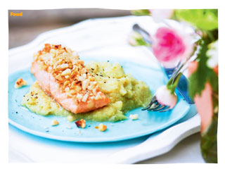 Almond crusted salmon